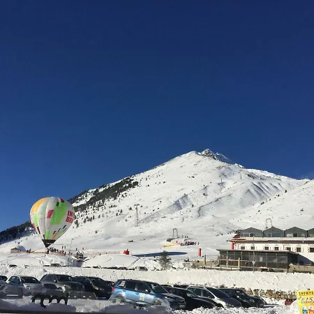 普拉克色马勒旅馆 招待所